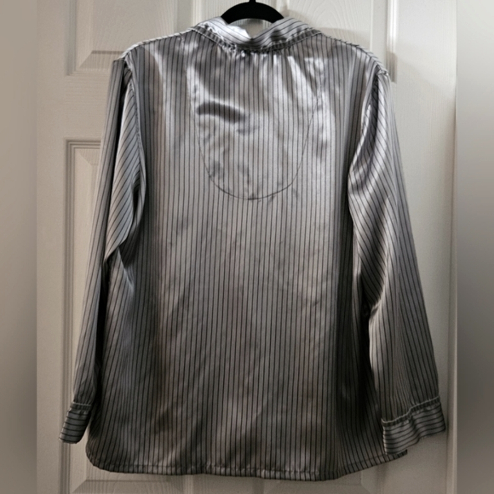 George Sleepwear 2-Piece Pajama Set - Picture 4 of 9